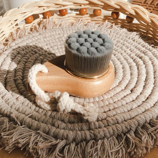 Bamboo Charcoal Face Brush