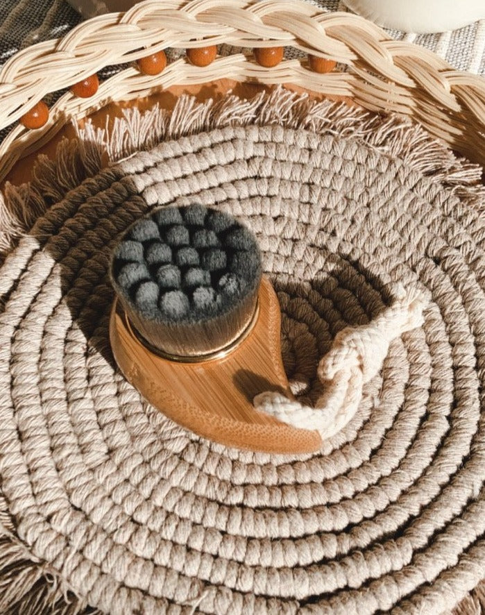 Bamboo Charcoal Face Brush